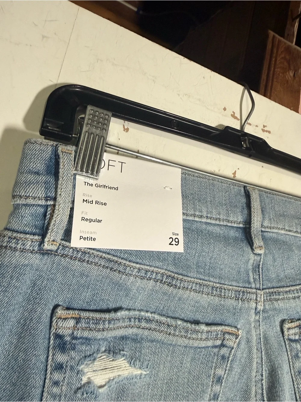 LOFT The Girlfriend Mid Rise Jeans Size 29P Lighter Wash NWT Petites Denim